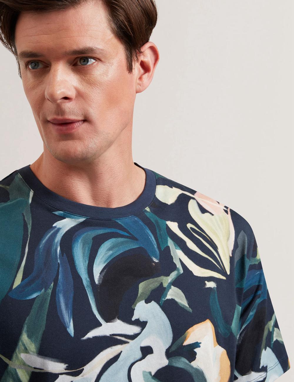 Men Ted Baker ALMOI - Floral Print Pure Cotton T-Shirts Black | RTAQ14309