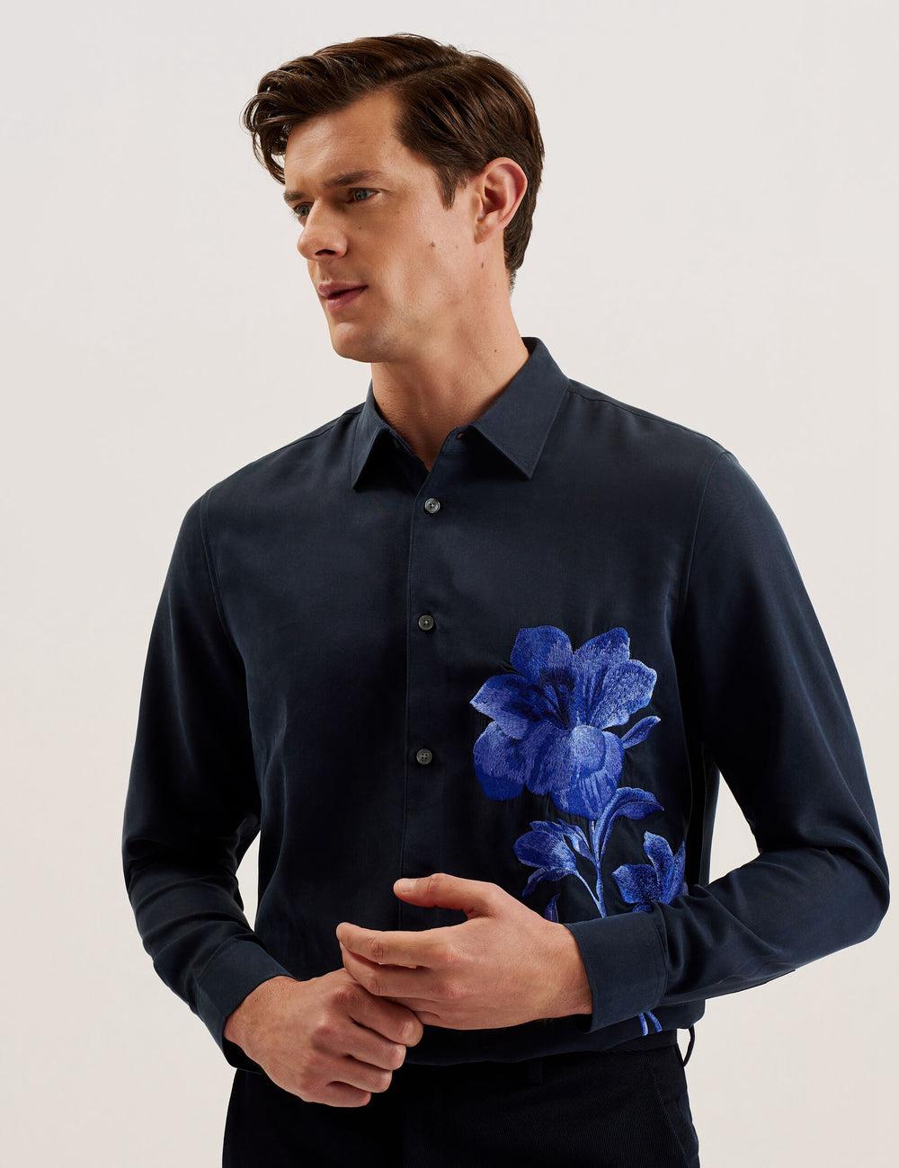 Men Ted Baker NESSMEN - Embroidered Detail Relaxed Fit Casual Shirts Navy | VLNC90718