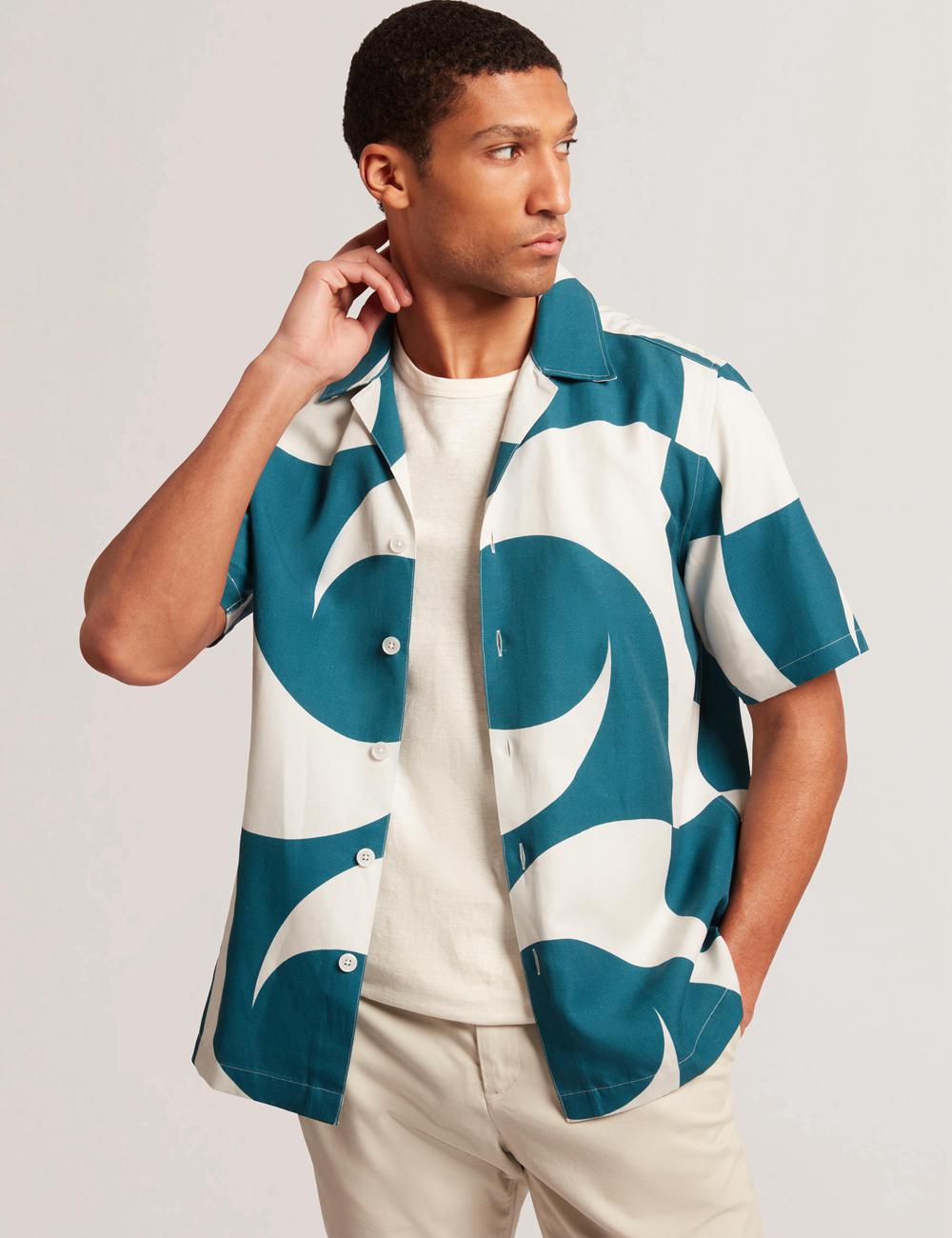 Men Ted Baker ROLDAN - Short Sleeve Oversized Swirl Print Casual Shirts Turquoise | VKQL67412