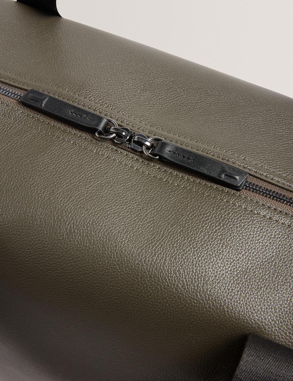 Men Ted Baker TAISON - Pebbled Faux Leather Holdall Bags Khaki | ELCK47362