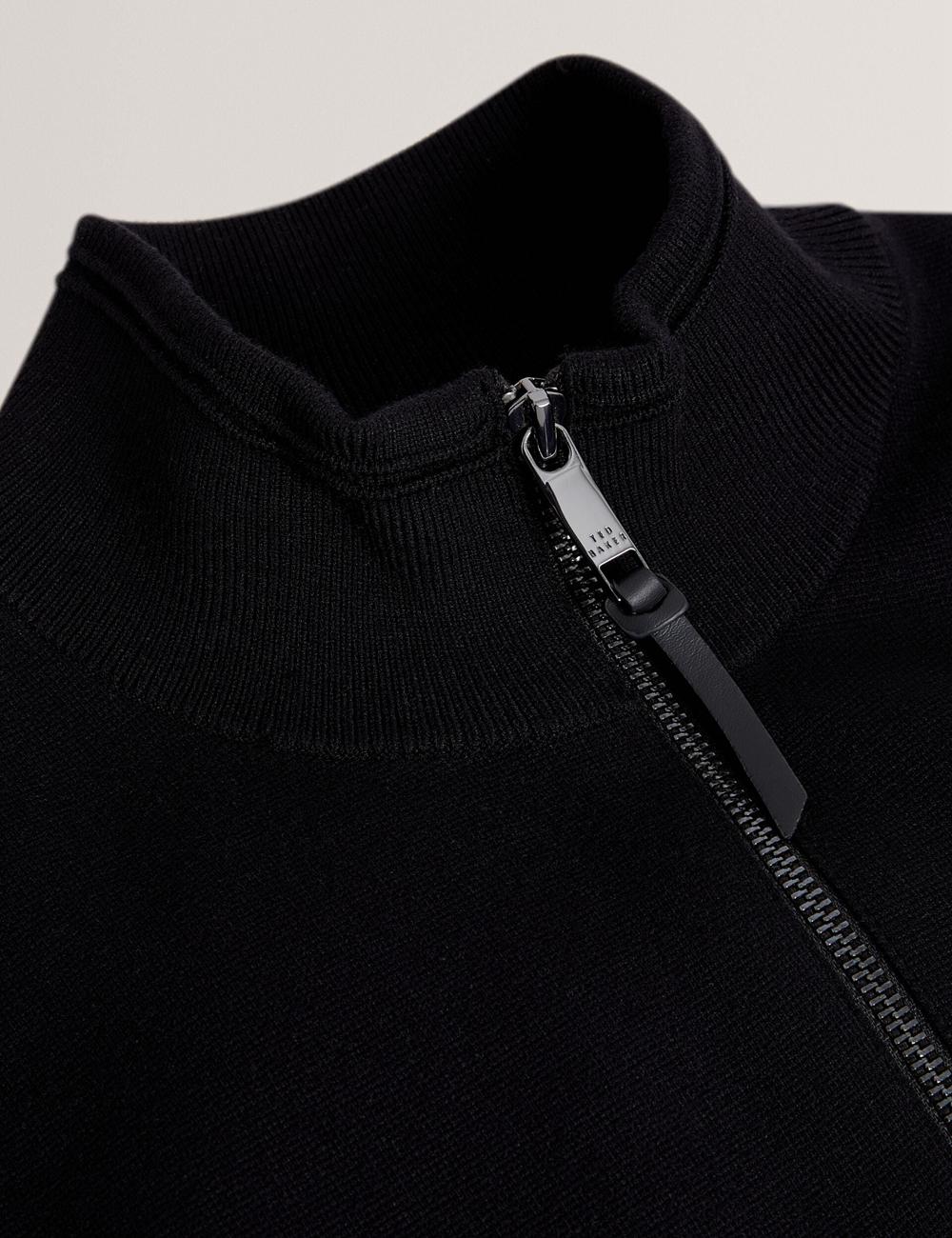 Men Ted Baker TERINCE - Zip-Through Funnel Neck Gillets Black | SINC21047