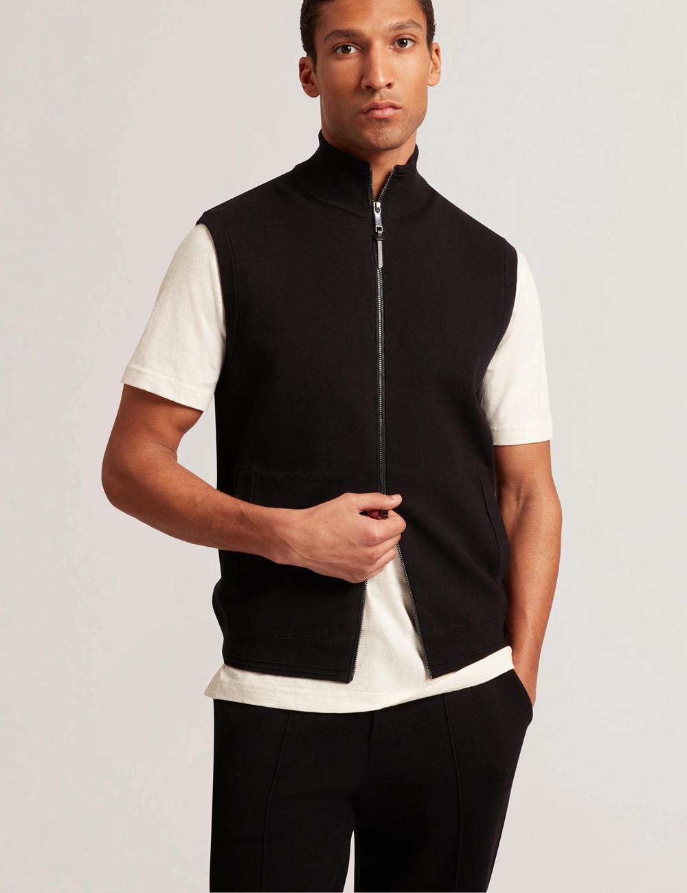 Men Ted Baker TERINCE - Zip-Through Funnel Neck Gillets Black | SINC21047