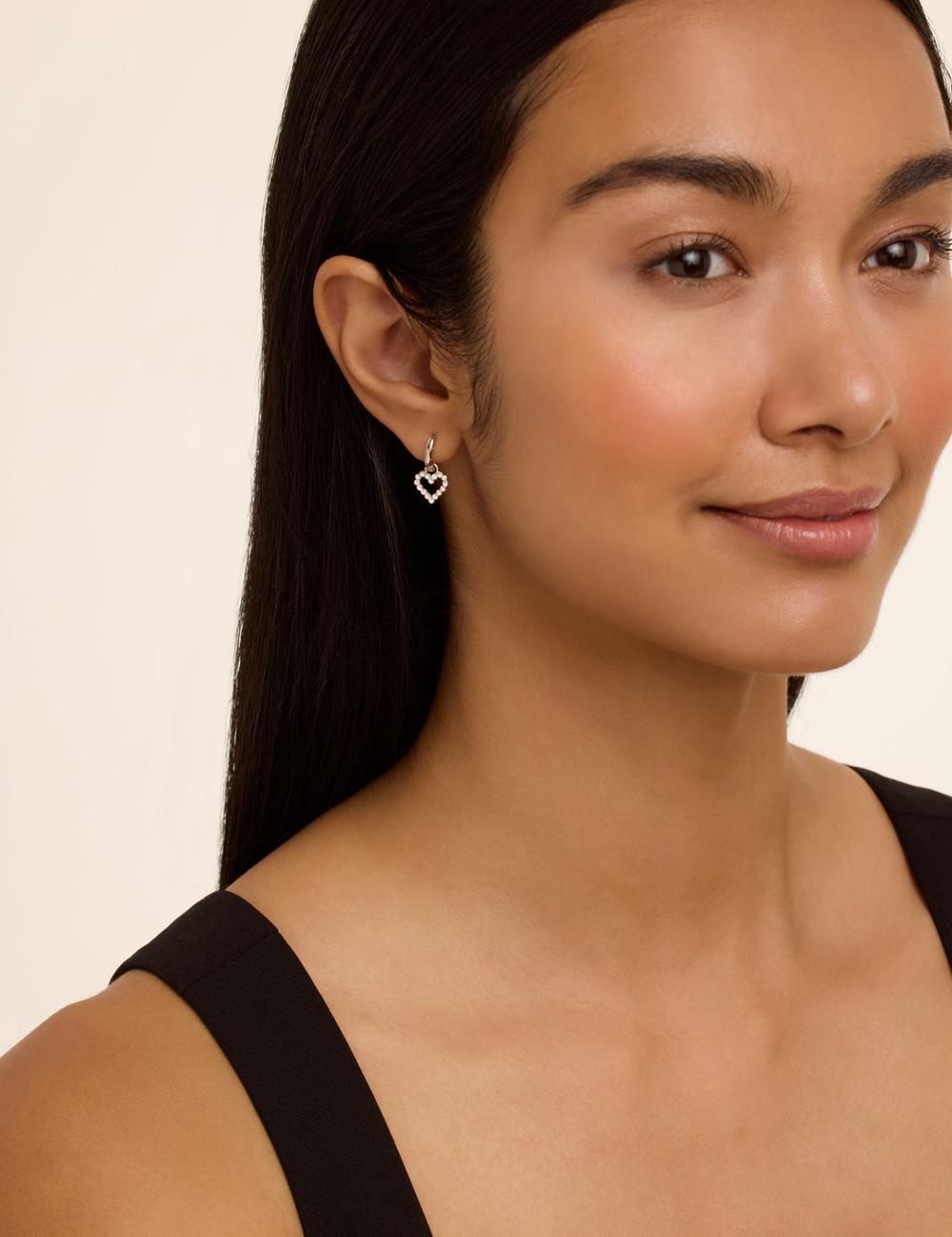 Women Ted Baker AMORA - Crystal Open Heart Huggie Earrings Silver | NZDV58672
