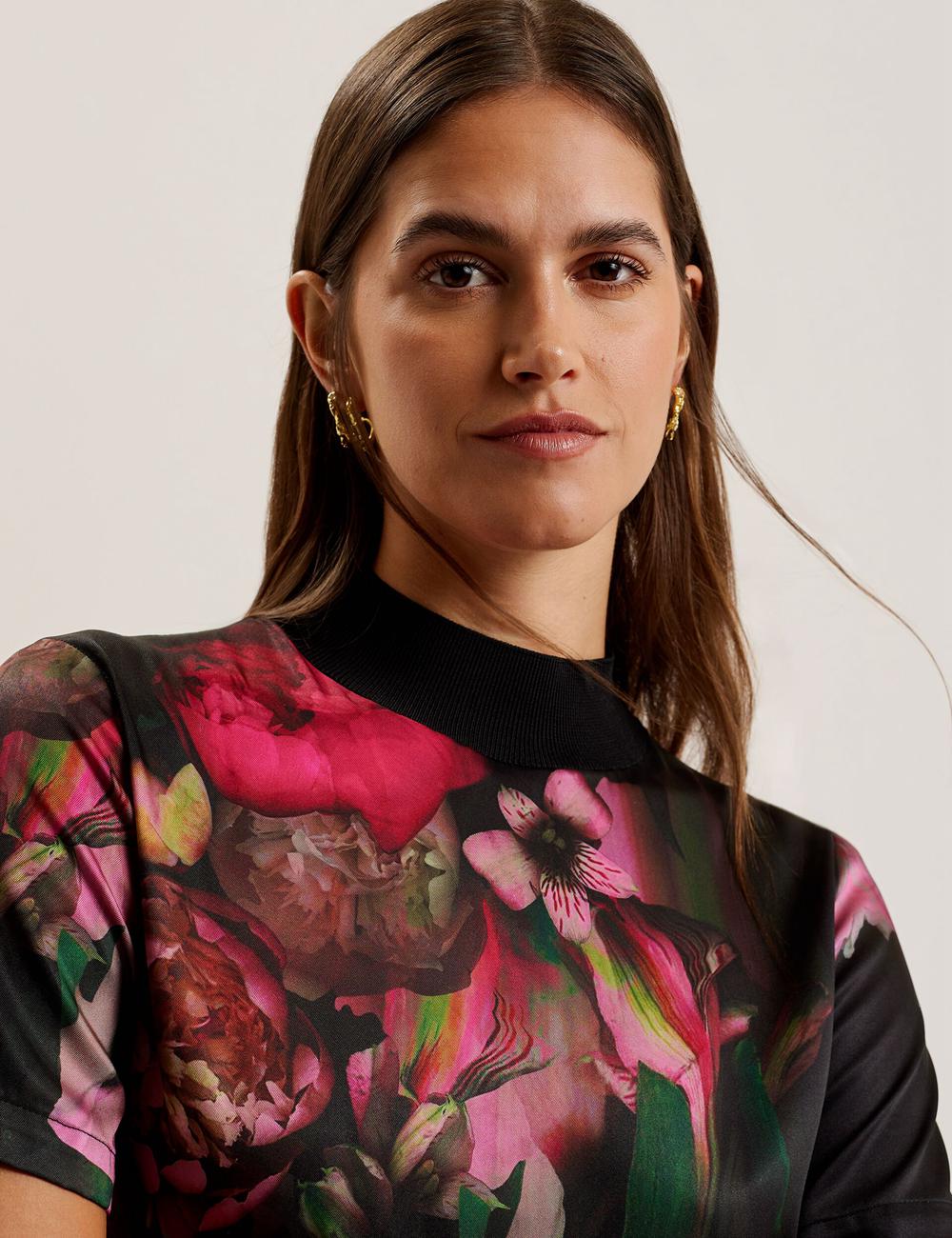 Women Ted Baker ASTHAA - Floral Woven Front Short Sleeve Top Blouses Black | DITX93760