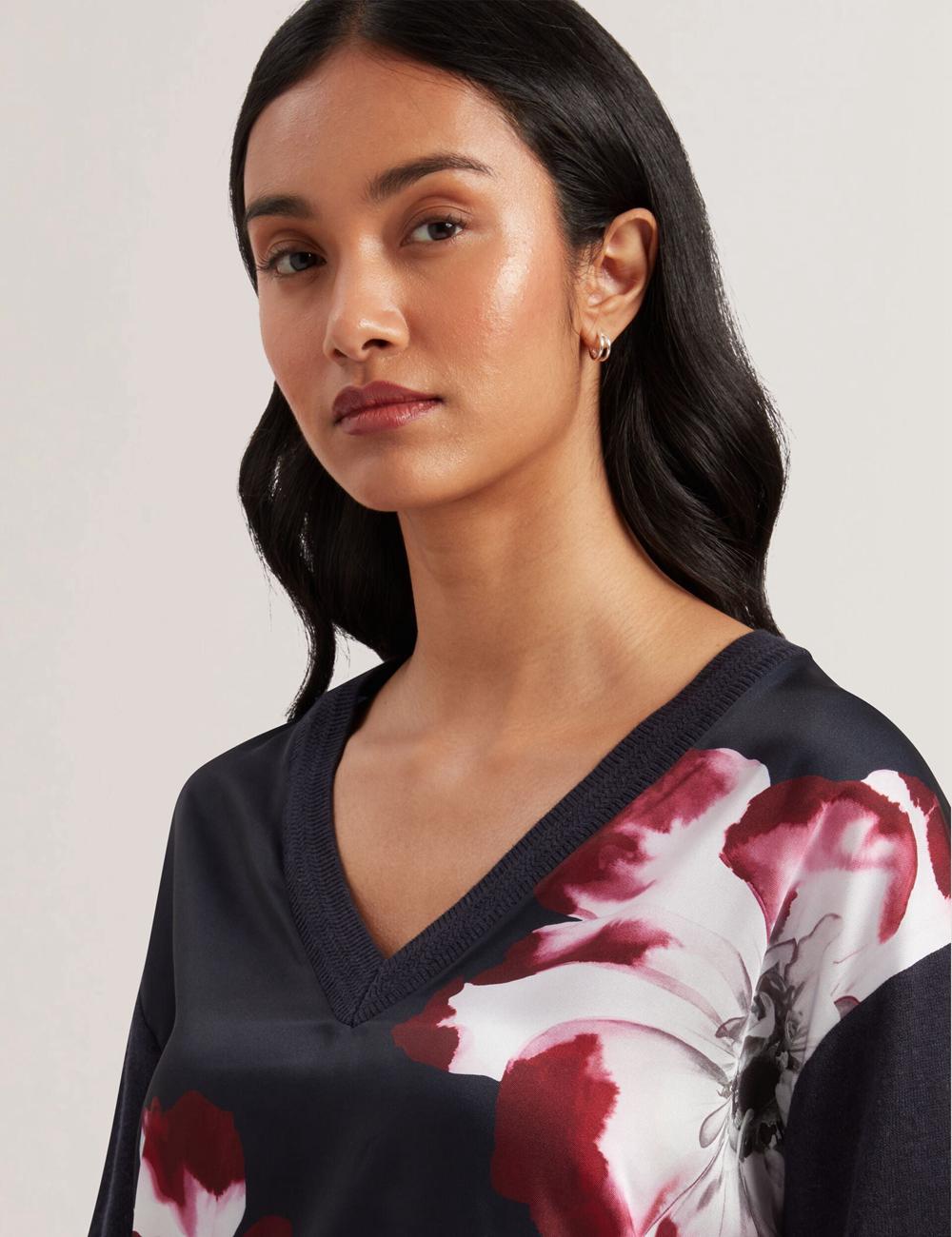 Women Ted Baker CASEYJ - Printed Woven Front V-Neck Jumpers Navy | ESXV85649