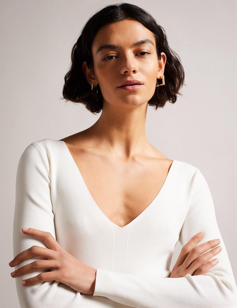 Women Ted Baker CILESTE - Fitted V-Neck Long Sleeve Knit Top Jumpers Ivory | OGSY37514