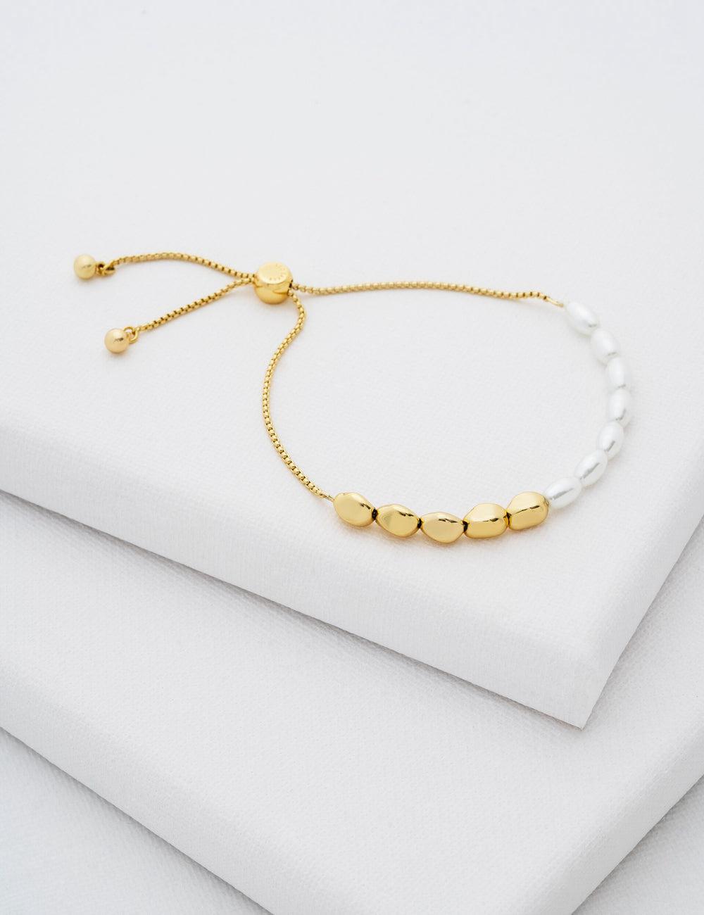 Women Ted Baker INELA - Island Pearl Bead Adjustable Bracelets Gold | YOMF48329