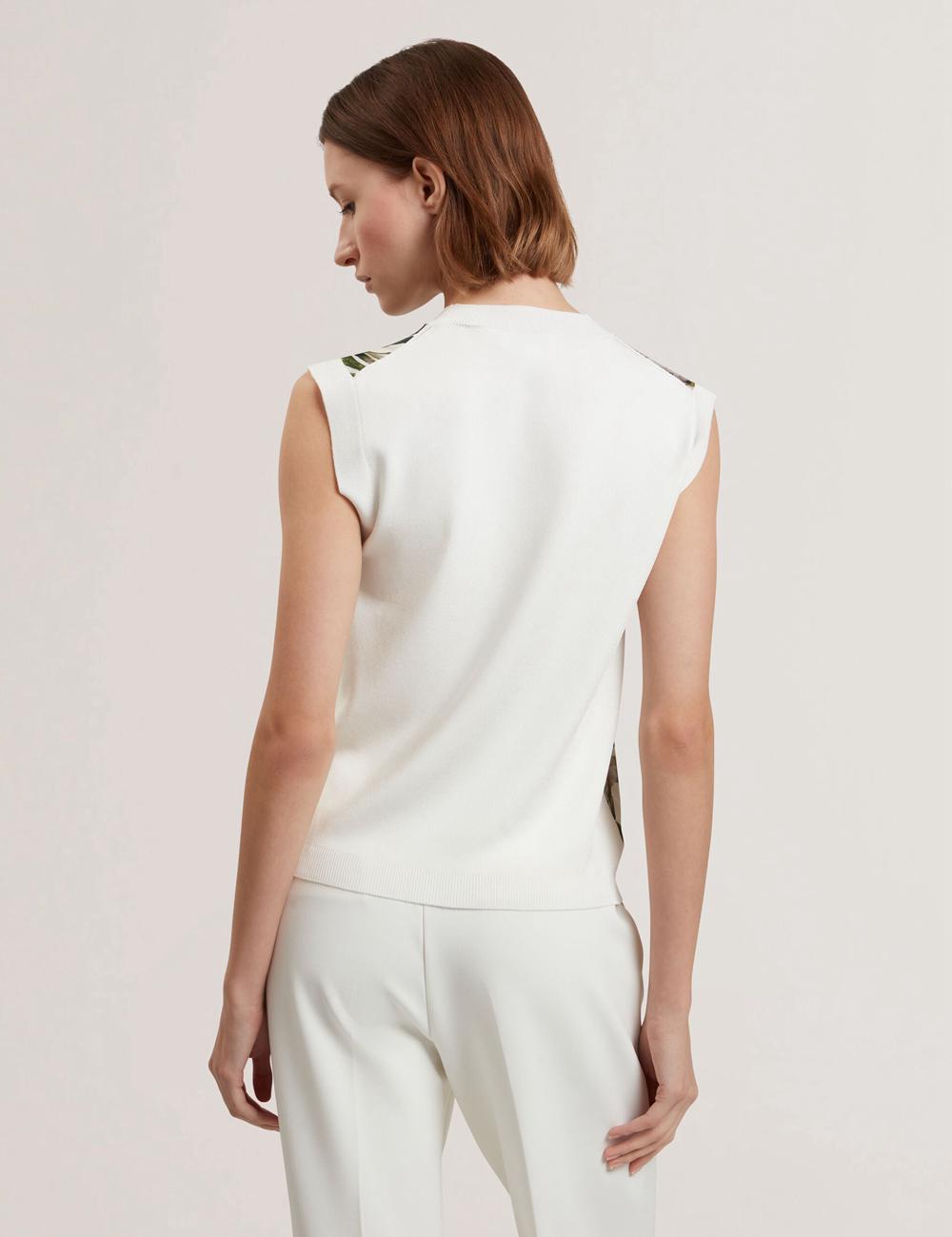 Women Ted Baker LIILEA - Floral Print Front Boxy Knitted Tops Ivory | EWCR32189