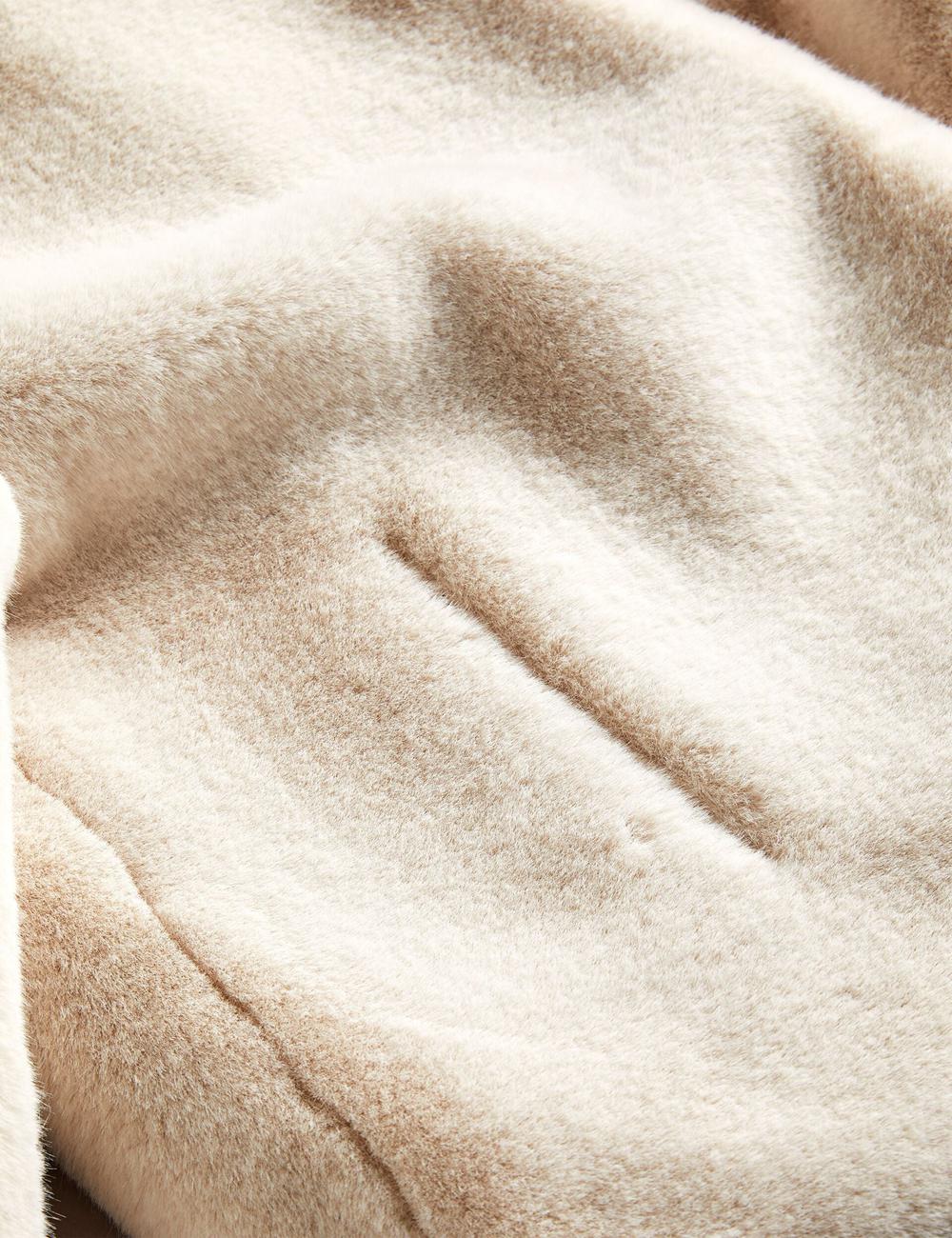 Women Ted Baker LILIAM - Faux Fur Collared Short Coat Jackets Ivory | EFPS68475