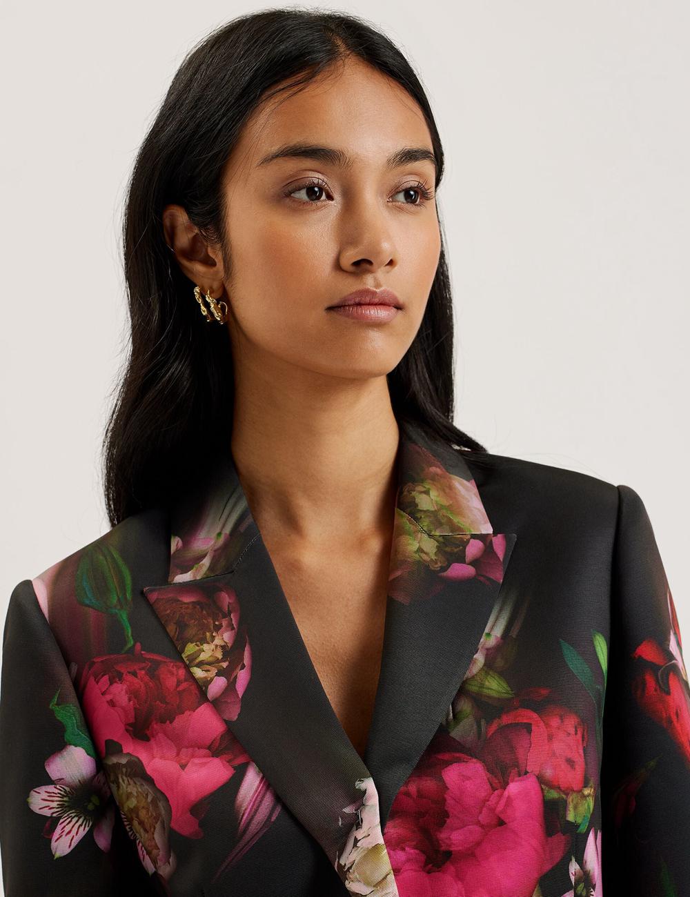 Women Ted Baker OKUNI - Fitted Floral Print Tailored Blazers Black | CJBD38721