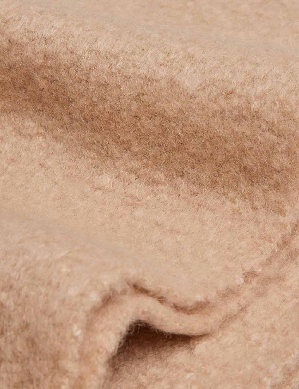 Women Ted Baker SHELMAS - Fluffy Wool Blend Blanket Knitted Scarves Taupe | FIKD37425