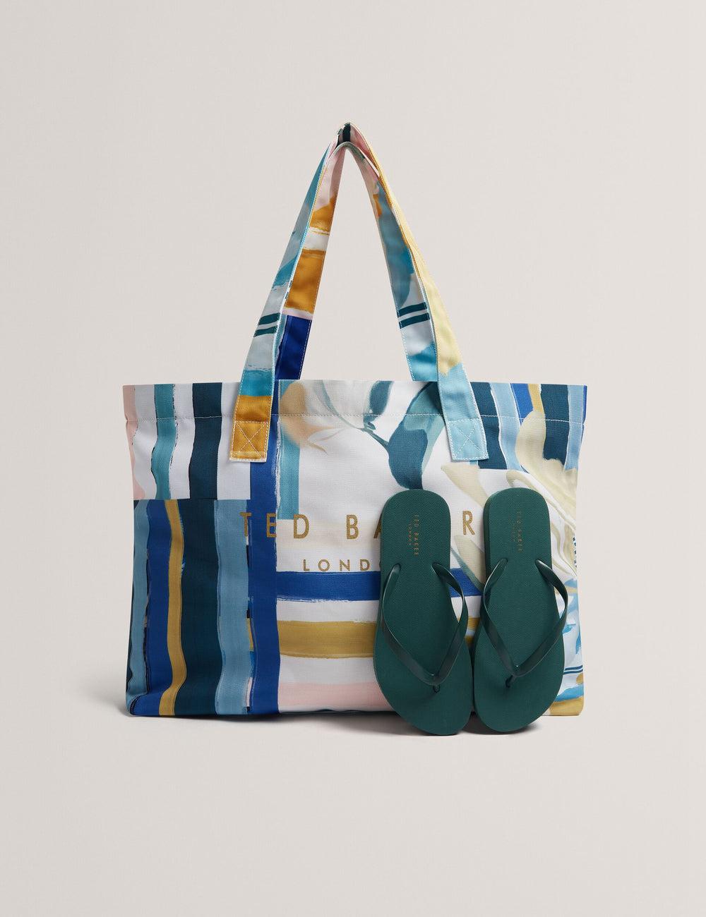 Women Ted Baker SHELYSS - Printed Beach & Flip Flops Set Tote Bags Green | GVZT47903