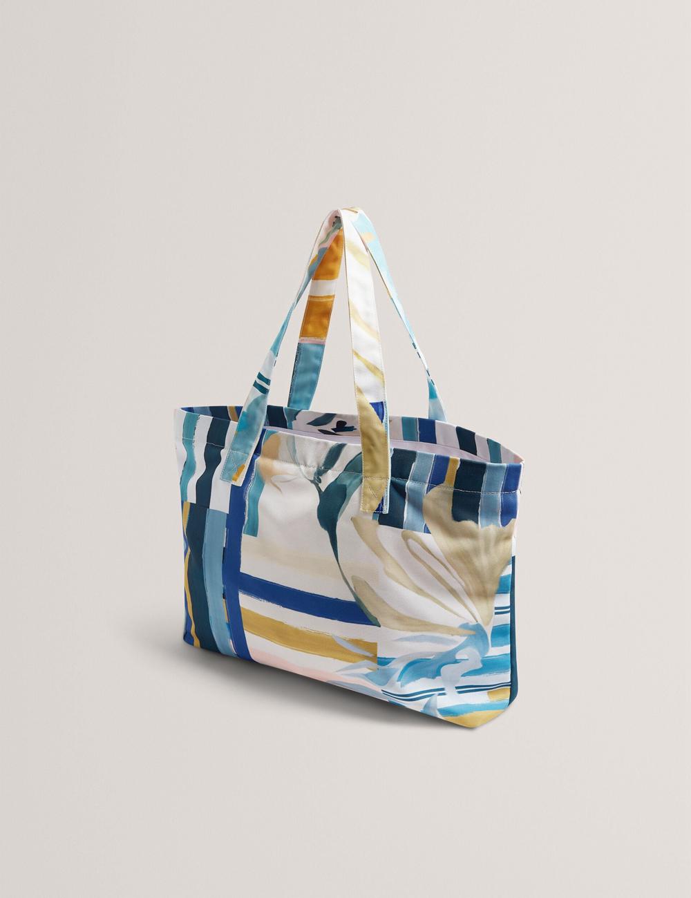 Women Ted Baker SHELYSS - Printed Beach & Flip Flops Set Tote Bags Green | GVZT47903