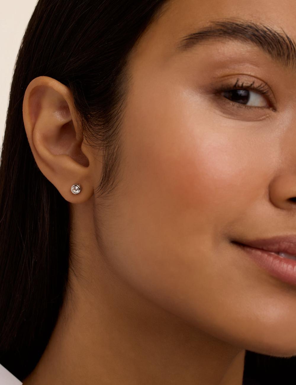 Women Ted Baker SINEE - Mini Crystal Stud Earrings Silver | JELZ02456