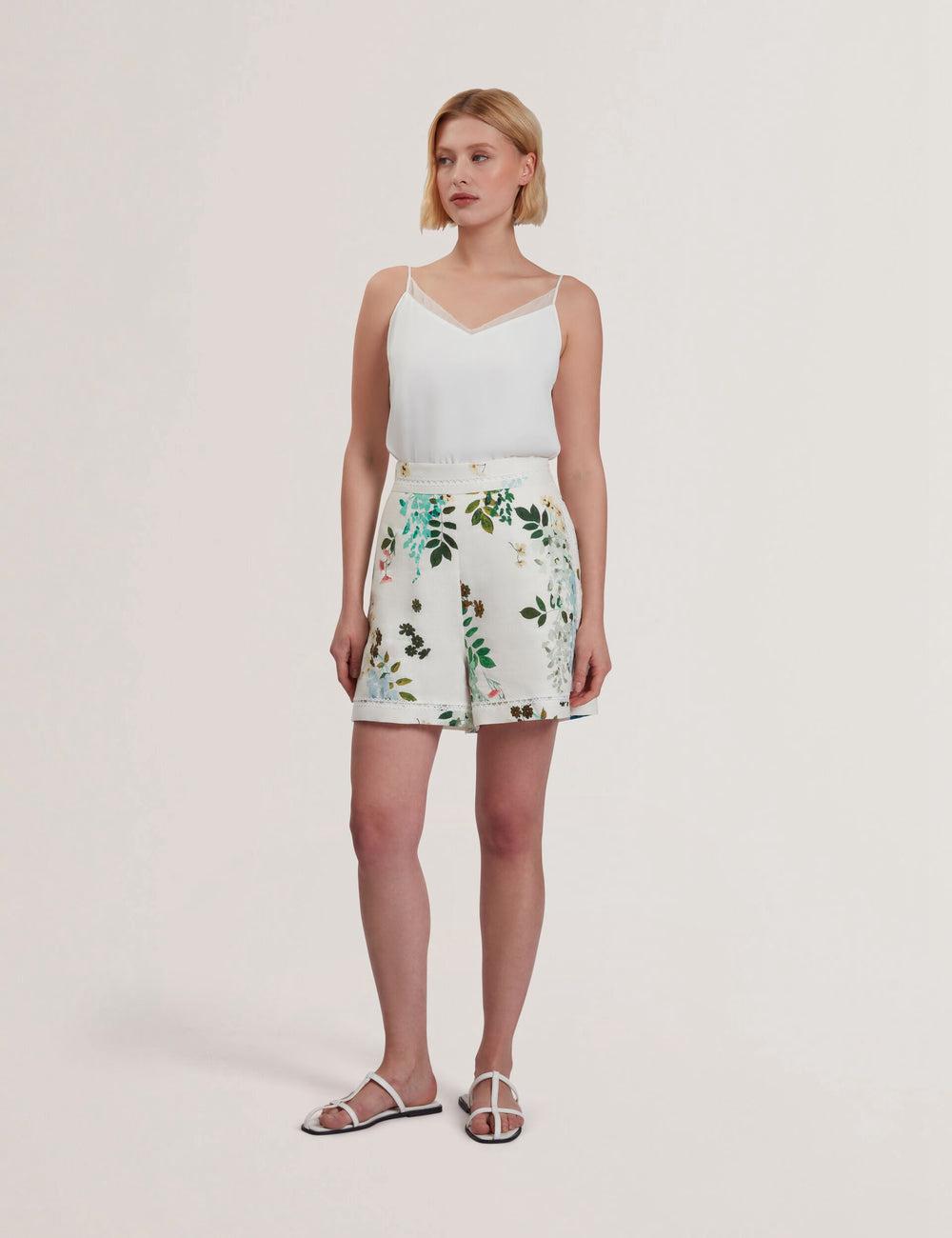 Women Ted Baker VYLLA - Floral High Waist Linen With Trim Detail Shorts White | ZBFS65142